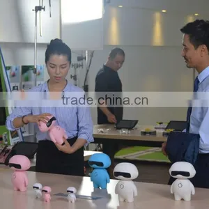 Humanoid Smart Robot Toy, Chinese/English Communicate Intelligent Voice Control Toy Robot With Bluetooth Speaker thumbnail-6