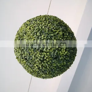 Plastic Boxwood Ball thumbnail-1