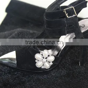 New Design High Heel Shoe Clips Wedding Decorative Shoe Scraper For Hair Jewelry thumbnail-4