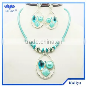 Cheap Aquamarine PENDANT Used Clothing Charm Pendants thumbnail-1