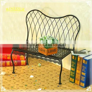 Metal Chair Shape Plant Stand thumbnail-6