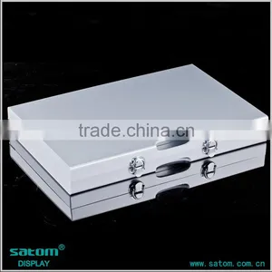 Silvery Color Board In Glass Backgammon Chess Game Set With Silvery And White Triangle thumbnail-1