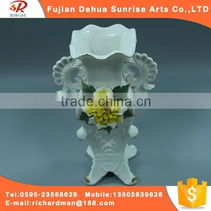 White Modern Ceramic Vase Decoration thumbnail-1