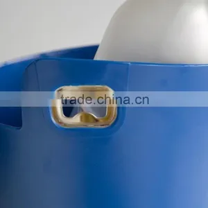 Plastic Ice Bucket With Openner thumbnail-2