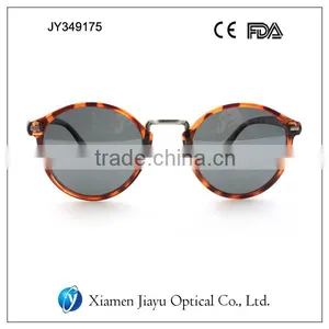 Good Stylish Acetate Plastic Polarized Sunglasses for Woman Anad Man thumbnail-3