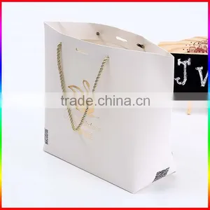 High Quality Glossy White Paper Gift Bags With Gold Foil Logo thumbnail-2