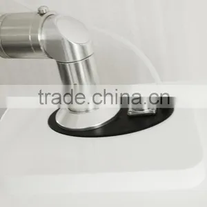 Face Whitening Factory Direct Sale Co2 Fractional Laser Therapy / Remove Eye Wrinkle / Bag Removal Neoplasms Co2 Fractional Laser Machine / Therapy Co2 Fractional Warts Removal thumbnail-5