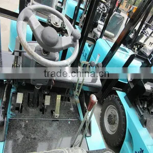 Chinese Diesel Electric Forklift Reach Truck for Sale With CE thumbnail-5
