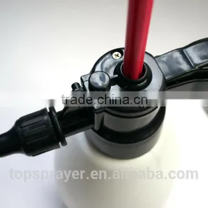 2L Garden High Quality Manual Sprayer thumbnail-3