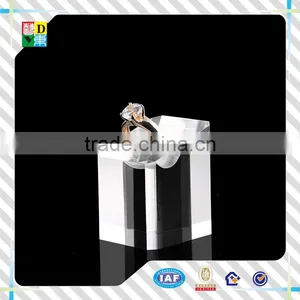 Luxury Design Acrylic Jewelry Display Stands for Necklace 2015 Latest Design Acrylic Display for Jewelry Acrylic Show Case thumbnail-5