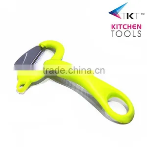 Stainless Steel Fruits and Vegetables Peelers thumbnail-1