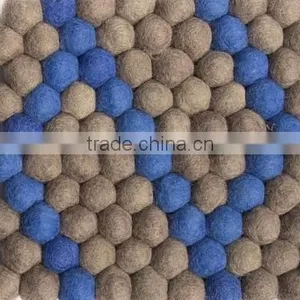 High Quality Nepal Handmade Dot Pattern Rectangular Felt Ball Carpet/Rug thumbnail-1