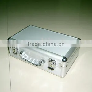 Aluminum Handle Toolbox thumbnail-1