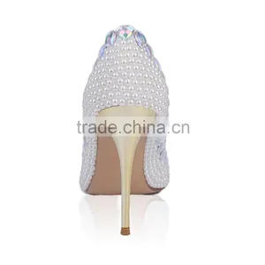 Love Heart Diamond Wedding Heels, High-end Leather White Wedding Shoe for Bridal Handmade With Peal Mask Face thumbnail-6