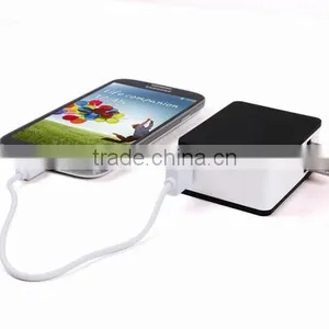 AWC713 2600mah Multiple li Ion Battery Charger Portable Battery With Socket Power Bank thumbnail-6