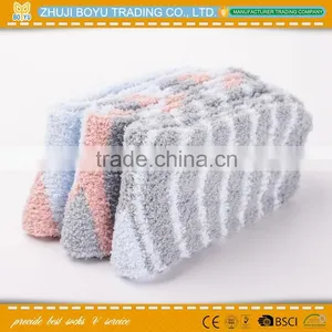 BY-161603 Wholesale Health Care Socks White Crew Socks Fashion Women Socks thumbnail-4