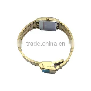 Gold Plated Alloy Case Stainless Steel Band Quartz Watch thumbnail-2