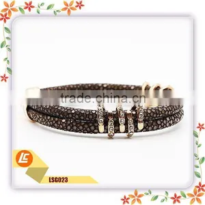 Fashionable High Class Leather Bacelet Genuine Stingray Skin Leather Bracelet thumbnail-5