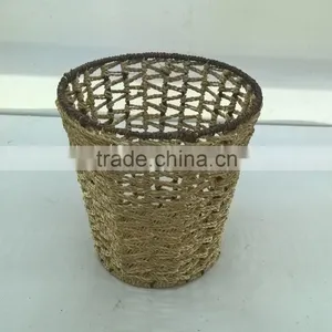 Very Nice Seagrass Laundry Baskets thumbnail-3