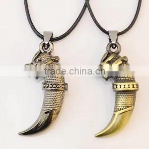 Popular PUNK Charm Wolf Tooth Pendants Necklace Gift thumbnail-1