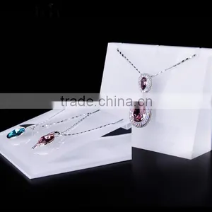 Hot Sale Acrylic Jewellery Display Blocks thumbnail-1