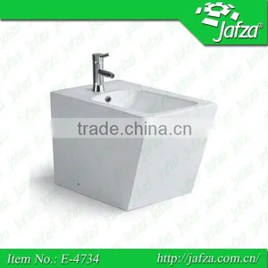 1734 Sanitary Ware Washdown One Piece Toilet thumbnail-2