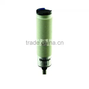 M18 Cable Series DC 4-wire Diffuse Photoelectric Sensor thumbnail-2