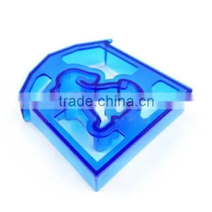 Plastic Dog Sandwich Crust Cutter DIY Bread Mold thumbnail-3