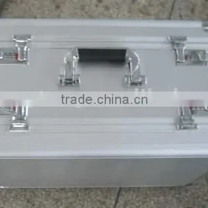 Aluminum Double Sided Pistol Case With Metal Corners thumbnail-1