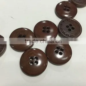 Natural Corozo Nut Buttons thumbnail-3