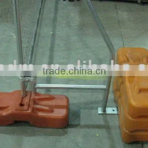 Temporary Fencing Plastic Feet thumbnail-1