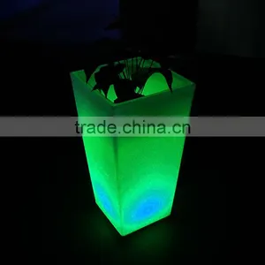 BSCI Approval LED Flower Cheap Flower Pots/outdoor Lighting Vase thumbnail-2