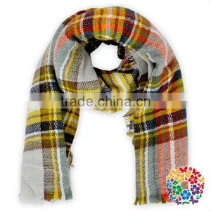 One Size Fit All Black White Lattices Winter Scarf for Lady /Girls thumbnail-4