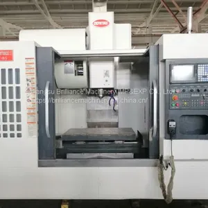 DEFUTURE V-85 Vertical Machining Center thumbnail-1