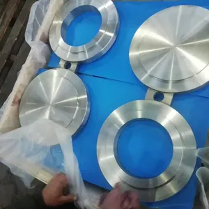 ASTM A182 F304 Steel Flange thumbnail-1