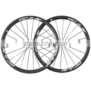 Stiff 700C 38mm Clincher Road Rims Carbon Road Bike Racing Wheels With Carbon Hub Sapim CX Ray Spokes Quality Choice thumbnail-1