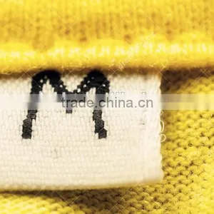 Factory Directly Free Design & Custom White Stain Cotton Woven Size Label for Shirt thumbnail-1