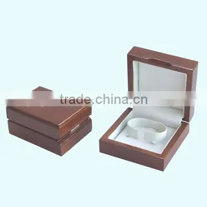 Wholesale Wooden Watch Box Custom Logo thumbnail-1