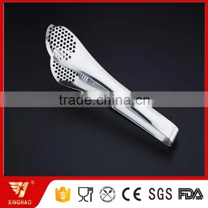Different Sizes of Stainless Steel Kitchen Tongs for Choosing thumbnail-4