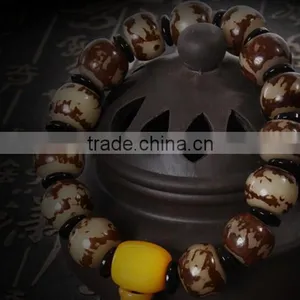 Tibetan Buddhism Flower Bodhi Root Beeswax Tassel Prayer Beads Bracelet thumbnail-2