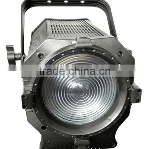High Quality DMX Dimming Zoom CRI Ra 95 3200K Warm White 400W LED Studio Light Fresnel Spotlight For Video thumbnail-3