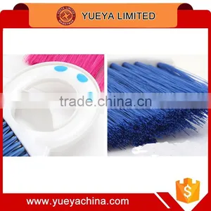 Creative Table Cleaning Brooms and Dustpan Cleaning Suit Keyboard Cleanser thumbnail-4