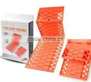 Snow Tyre Mat thumbnail-1