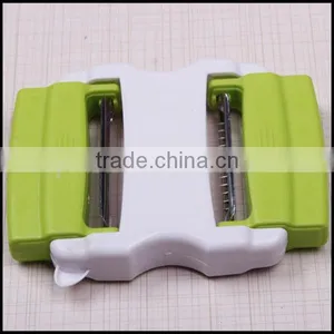 OEM Retractable Portable Multifunction Vegetable Peeler Wholesale,High Quality Convenient Fruit/vegetables Peeler Manufacturer thumbnail-4