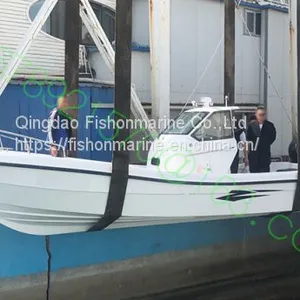 Fiberglass Speed Boat Twin Engines thumbnail-1