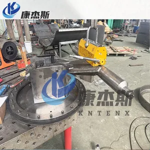 Hydraulic Discharge Gate Assembly for Bottom-Outlet Intensive Pan Mixers thumbnail-1
