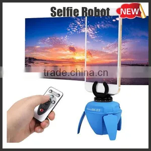 Hot Sale Self-Time Take Photo Selfie Robot With 360 Degree,hands Free Selfie Robot for All Mobile Phone thumbnail-2