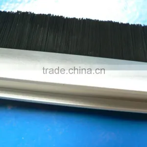 Escalator Plastic Safety Brush for the Escalator Step thumbnail-1