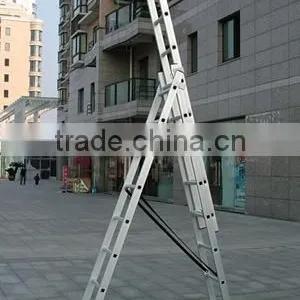 3 Section Aluminium Extension Ladder thumbnail-1