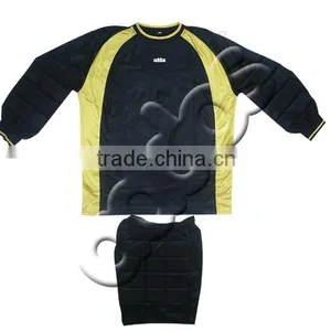 Soccer Goalkeeper Outfit thumbnail-1